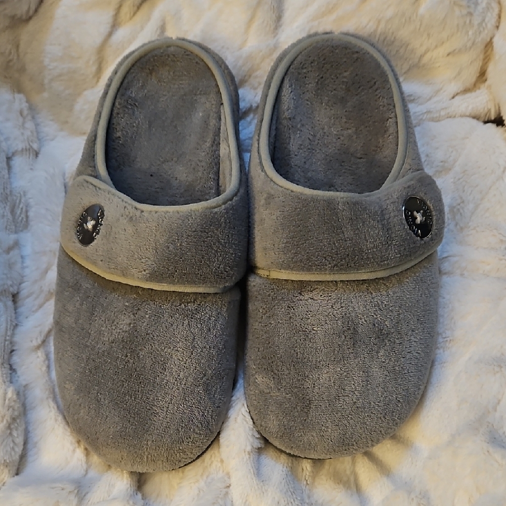 Cozy Gray Slippers - Vionic Women Slippers